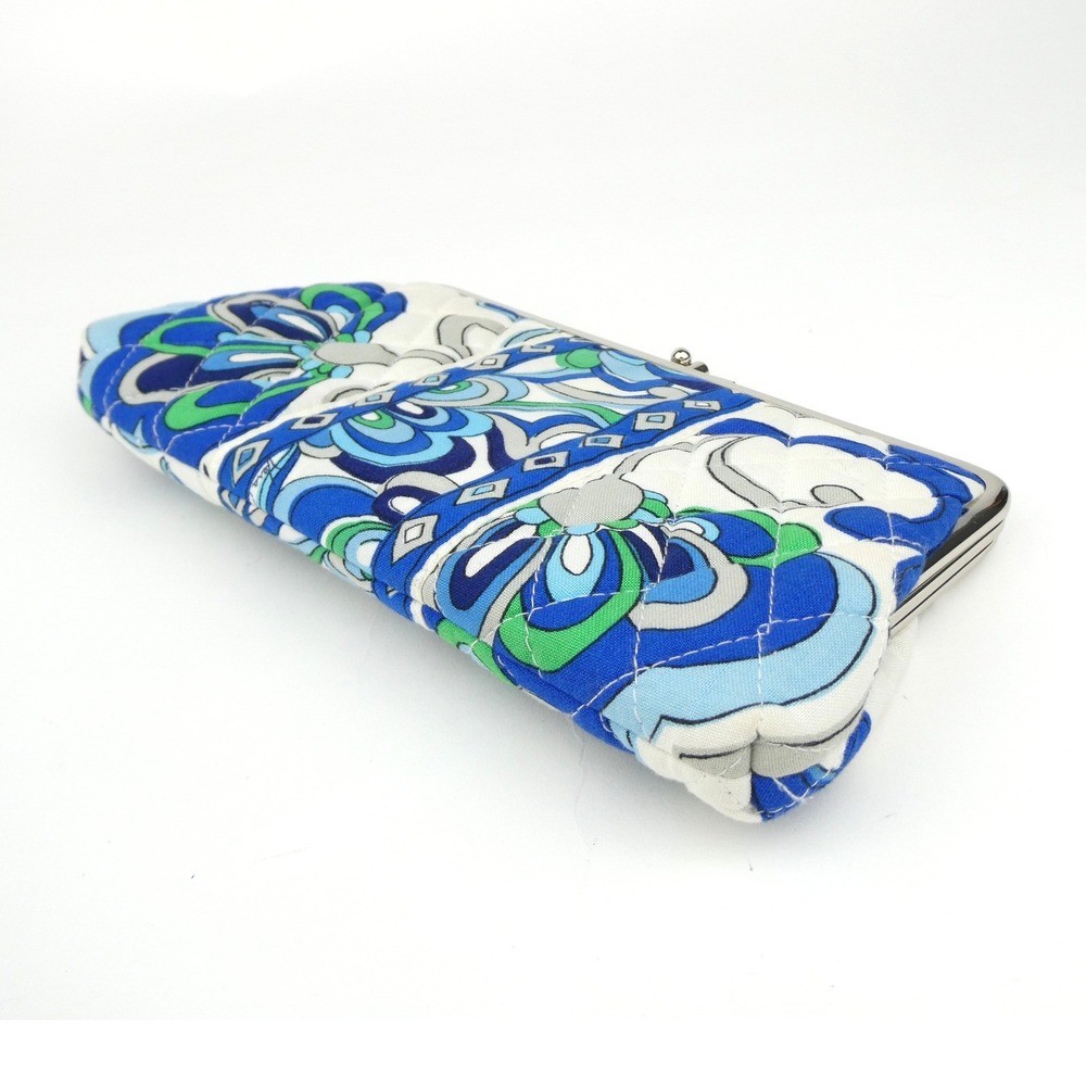Vera Bradley Mediterranean White Kiss Lock Wallet - Picture 3 of 16